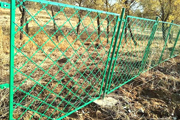 刀刺型水庫圍網(wǎng)