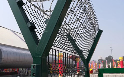 機(jī)場隔離網(wǎng)