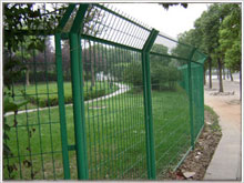 框架護(hù)欄網(wǎng)